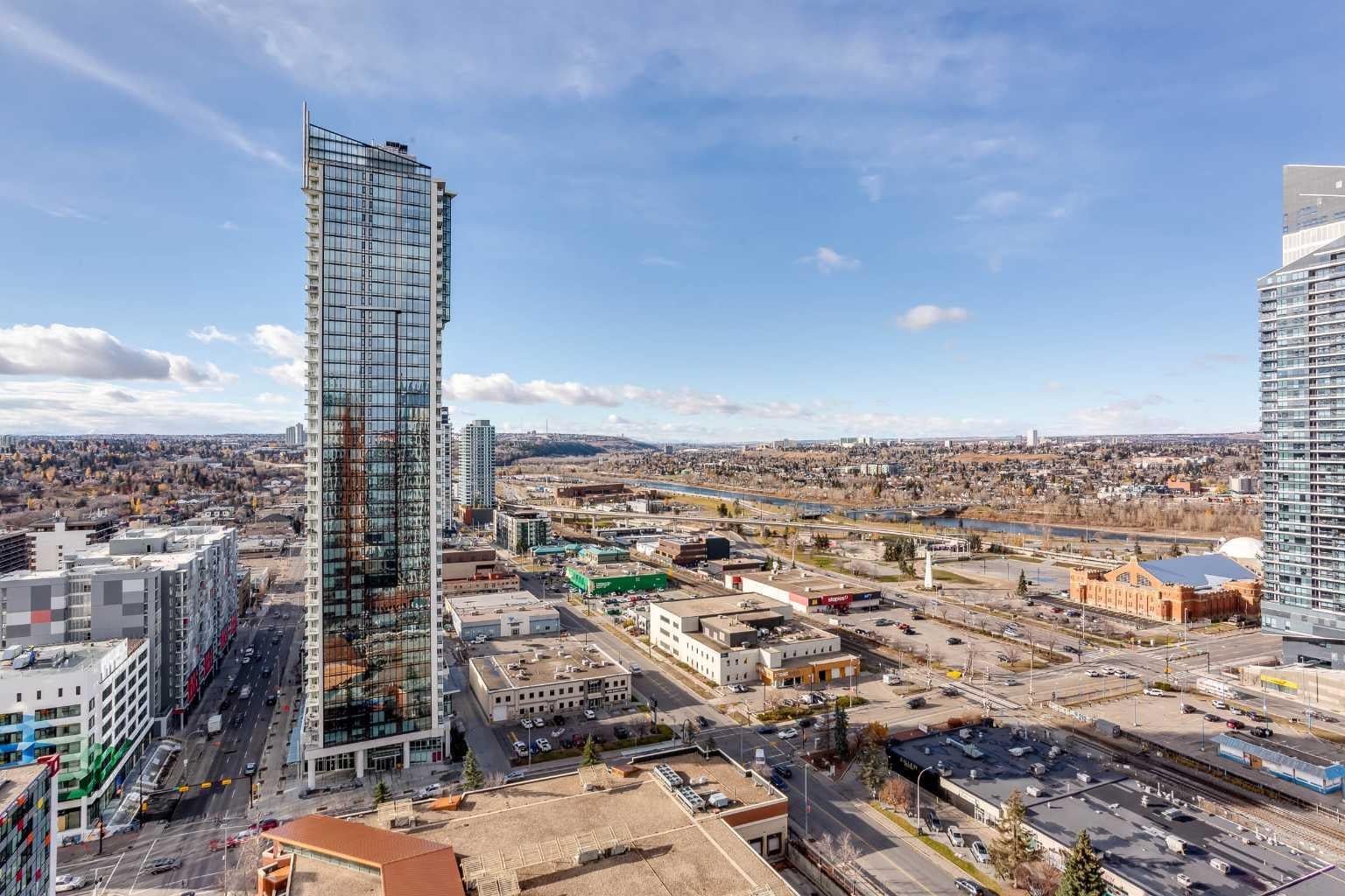 1053 10 Street SW 2311