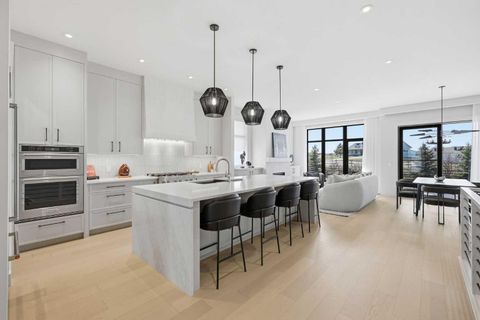 733 Serenity Bend Heritage Pointe AB T1S 3X3