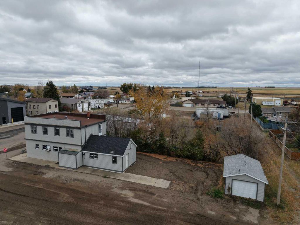 Photo of 218 Main Street, Burdett, AB T0K 0J0 (MLS # A2264192)