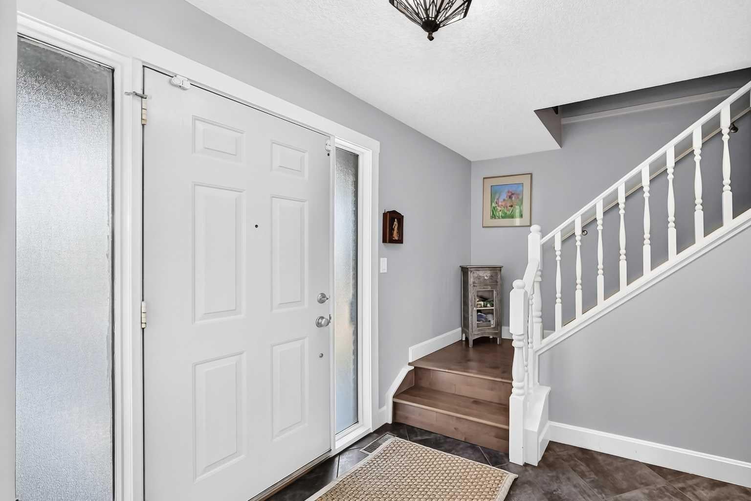 6 Edgedale Way NW