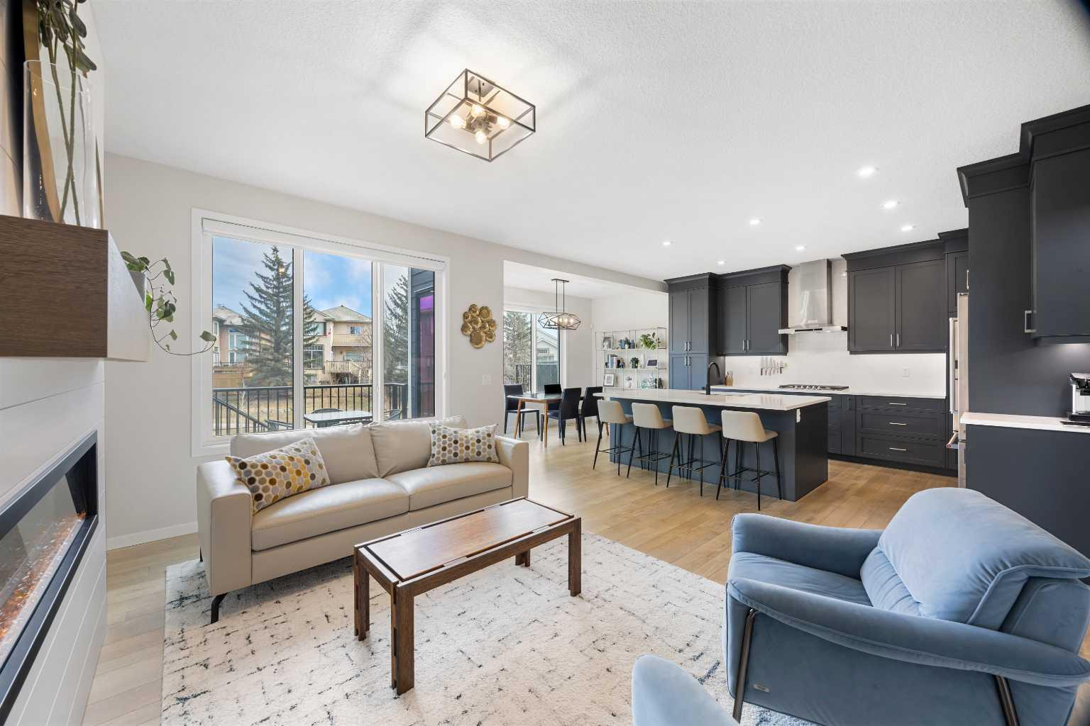 361 Harvest Hills Court NE