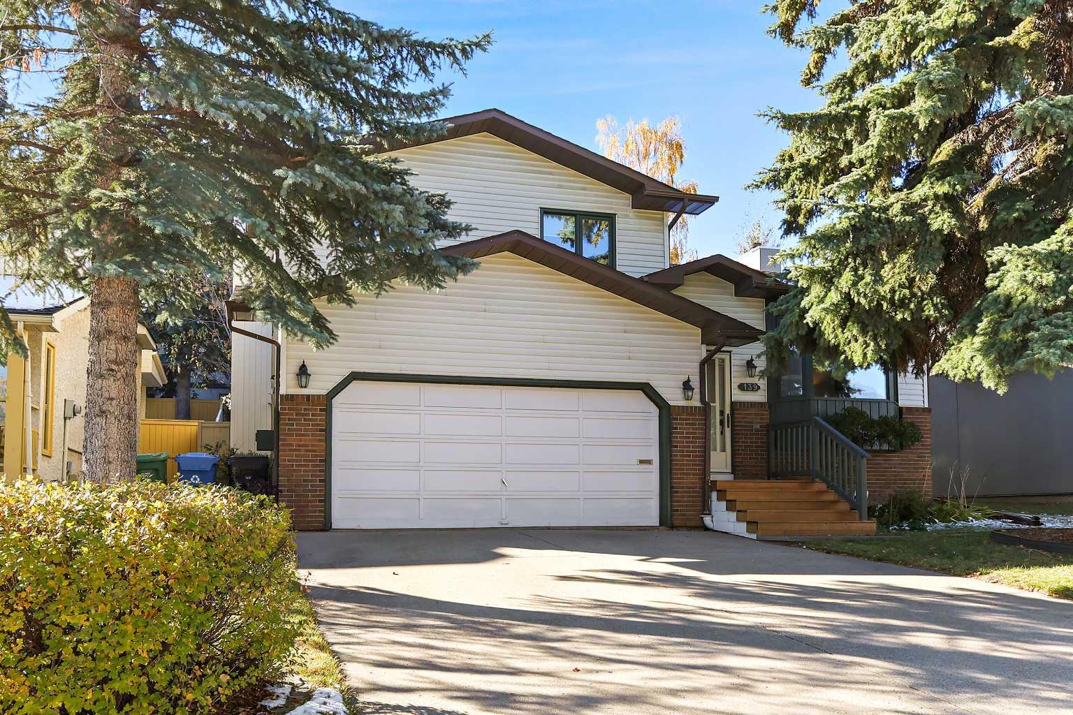 139 Stratton Crescent SW