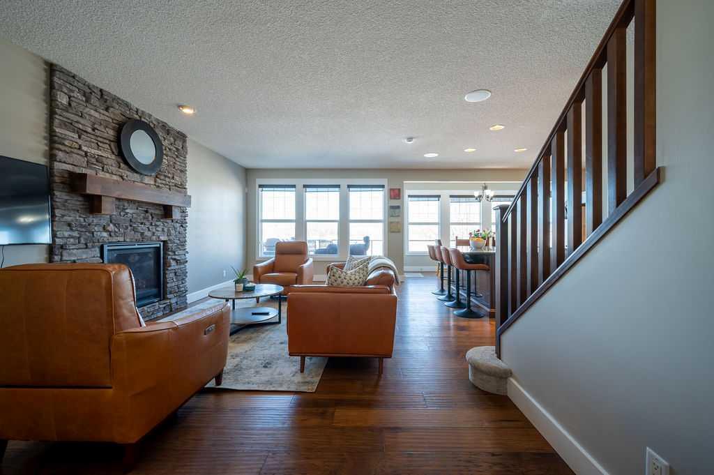 54 Chaparral Valley Grove SE