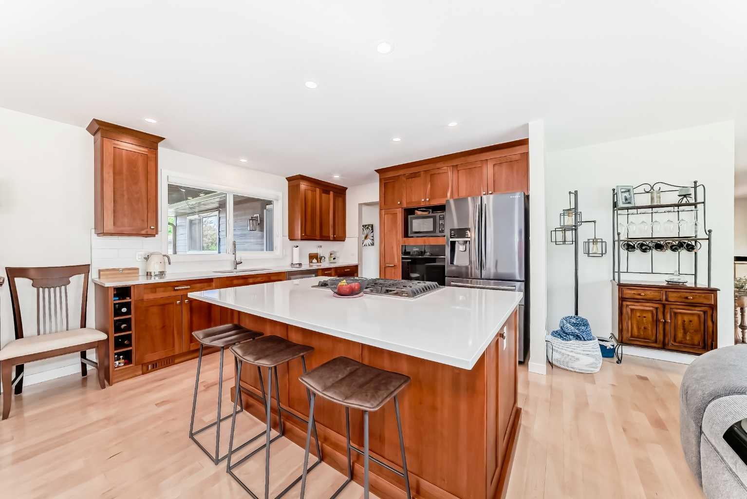 36 Norseman Place NW