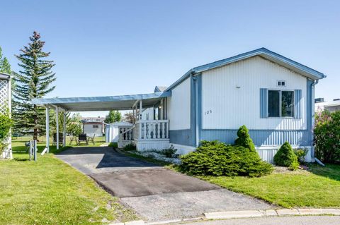 99 Arbour Lake Road NW 125 Calgary AB T3G 4E4