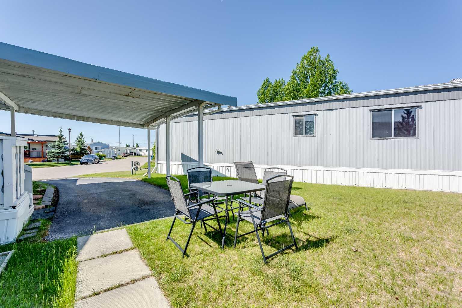 99 Arbour Lake Road NW 125