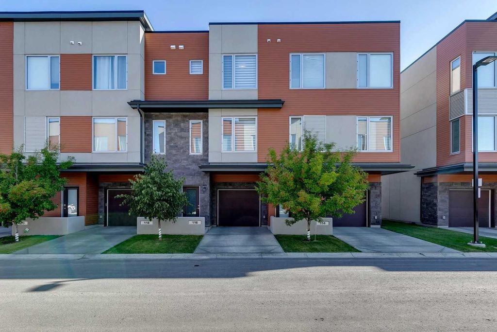 Photo of 116 Shawnee Common SW, Calgary, AB T2Y 0P9 (MLS # A2256387)