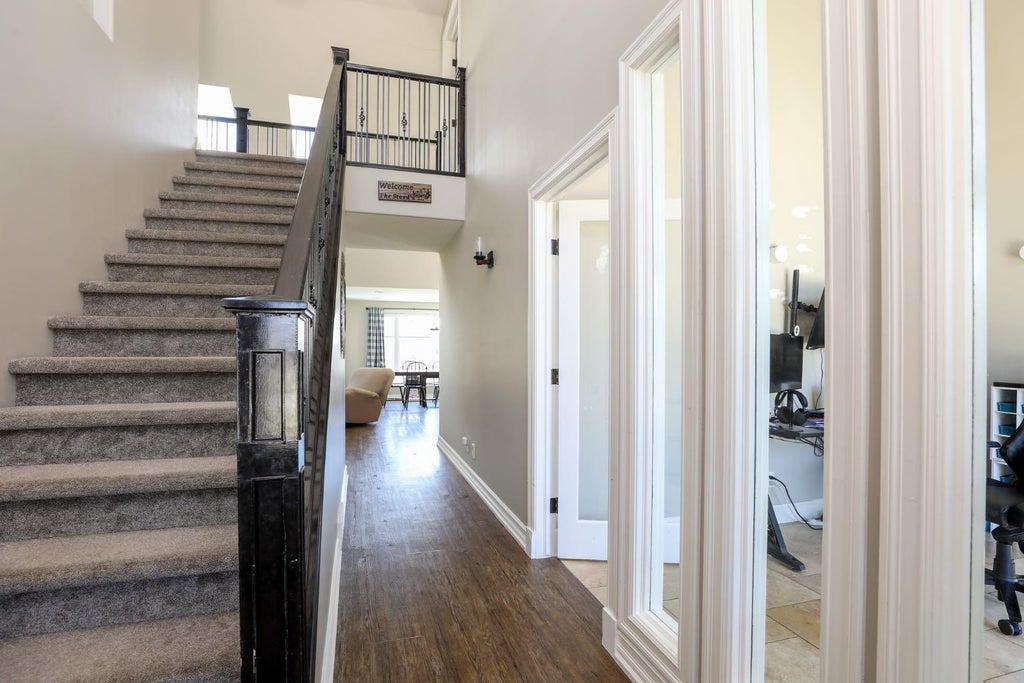 Photo of 243 N 1A Street E, Magrath, AB T0K 1J0 (MLS # A2341178)