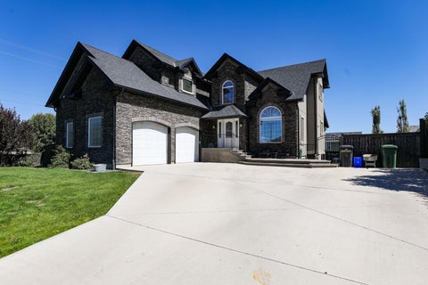 Photo of 243 N 1A Street E, Magrath, AB T0K 1J0 (MLS # A2341178)