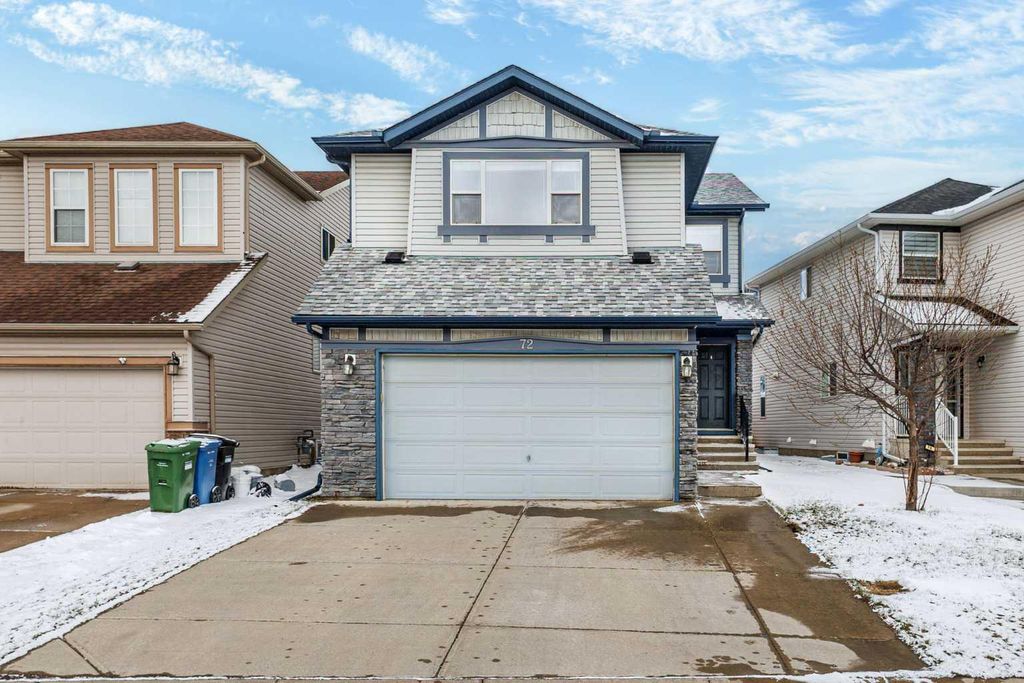 Photo of 72 Pantego Close NW, Calgary, AB T3K 0K1 (MLS # A2307103)
