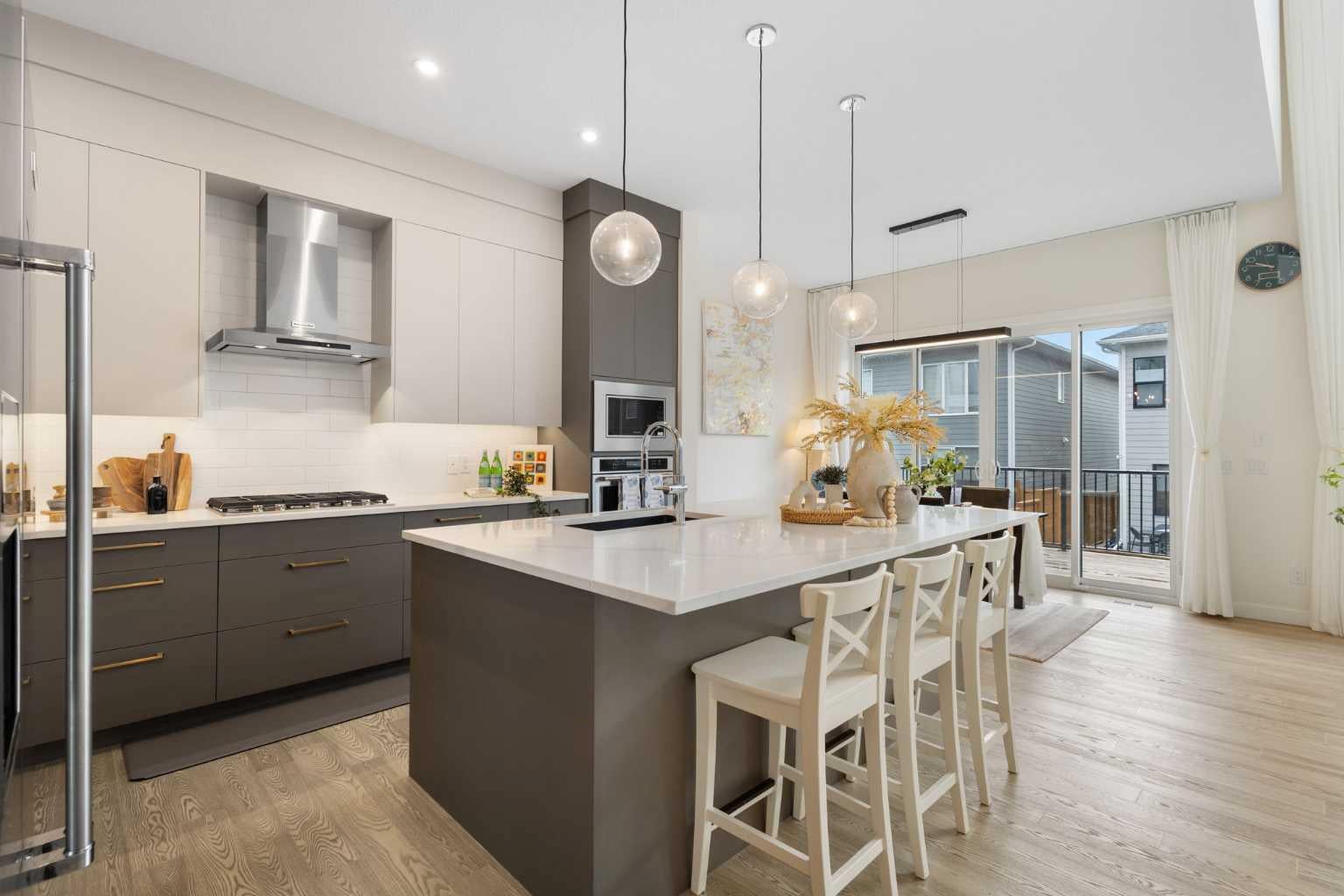 24 Aspen Woods Park SW