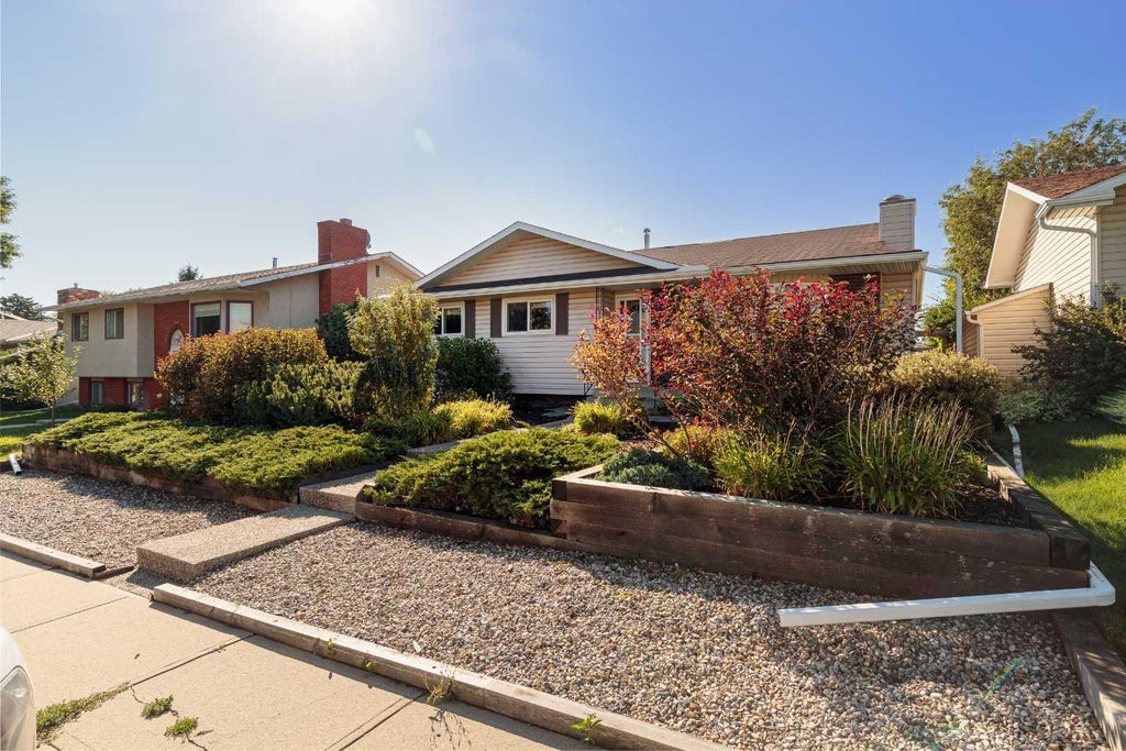 Photo of 346 Rundleview Drive NE, Calgary, AB T1Y 1H8 (MLS # A2343853)