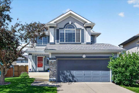 Photo of 232 Douglas Glen Close SE, Calgary, AB T2Z 2V7 (MLS # A2329038)