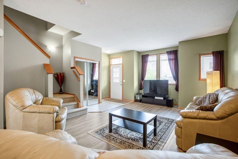 Photo of 209 Strathcona Circle, Strathmore, AB T1P 0B1 (MLS # A2315478)