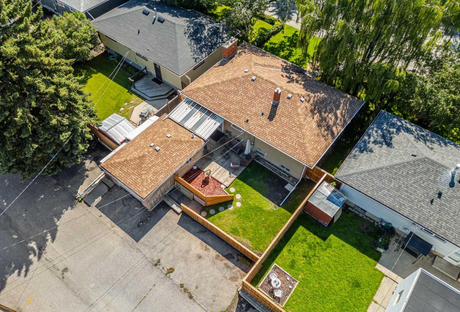 152 Fredson Drive SE