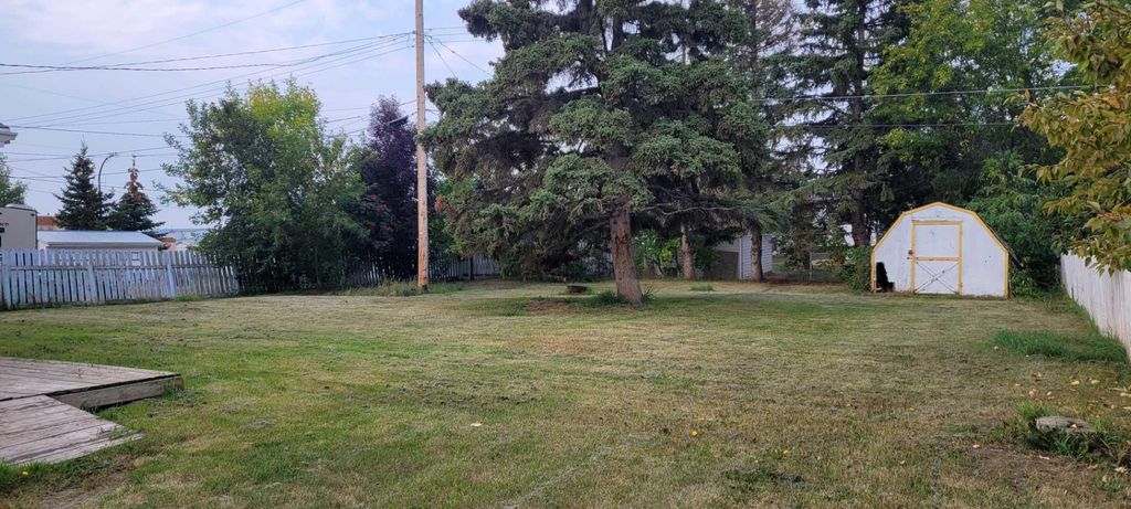 Photo of 10304 114 Street, Fairview, AB T0H 1L0 (MLS # A2310871)