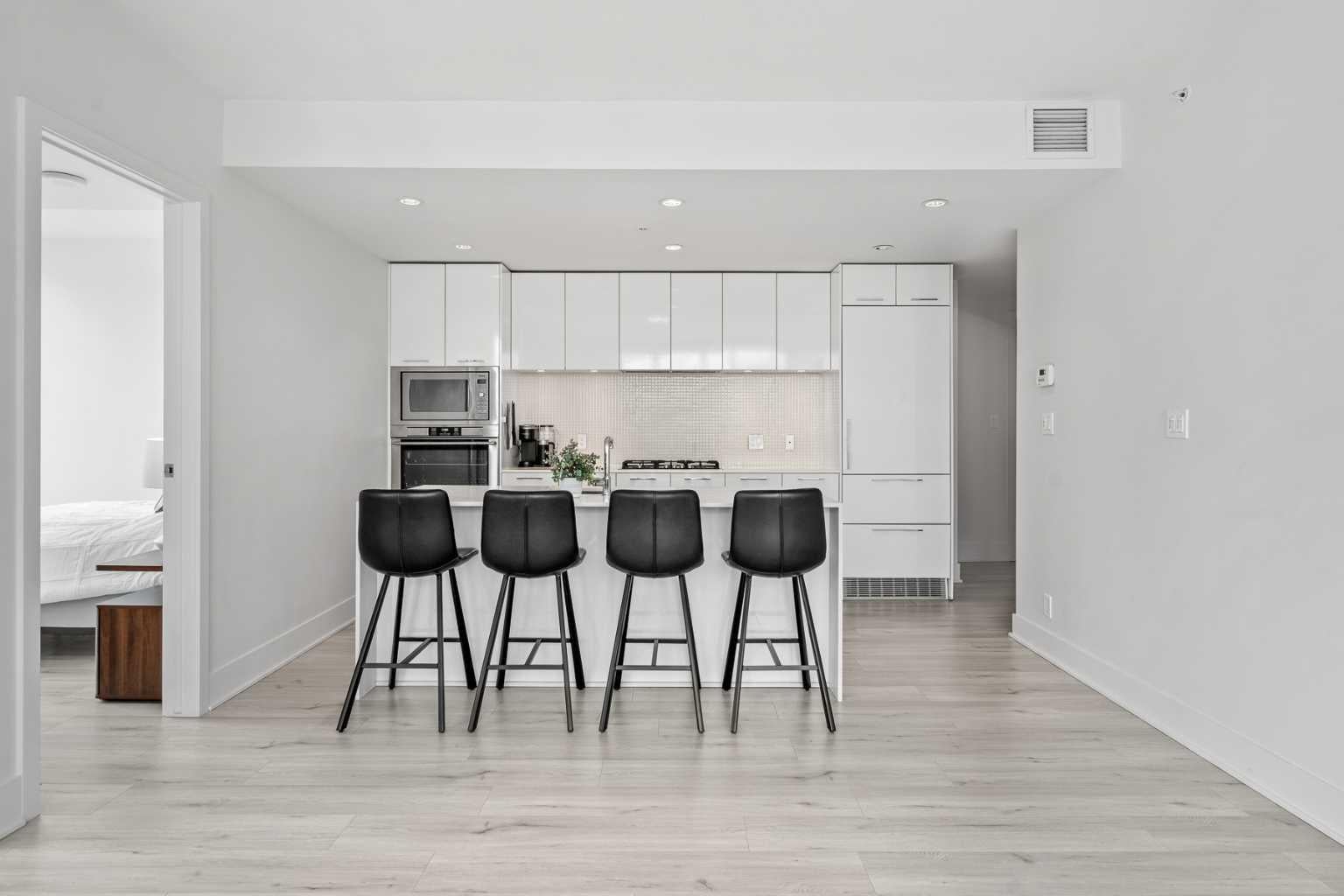 901 10 Avenue SW 2206