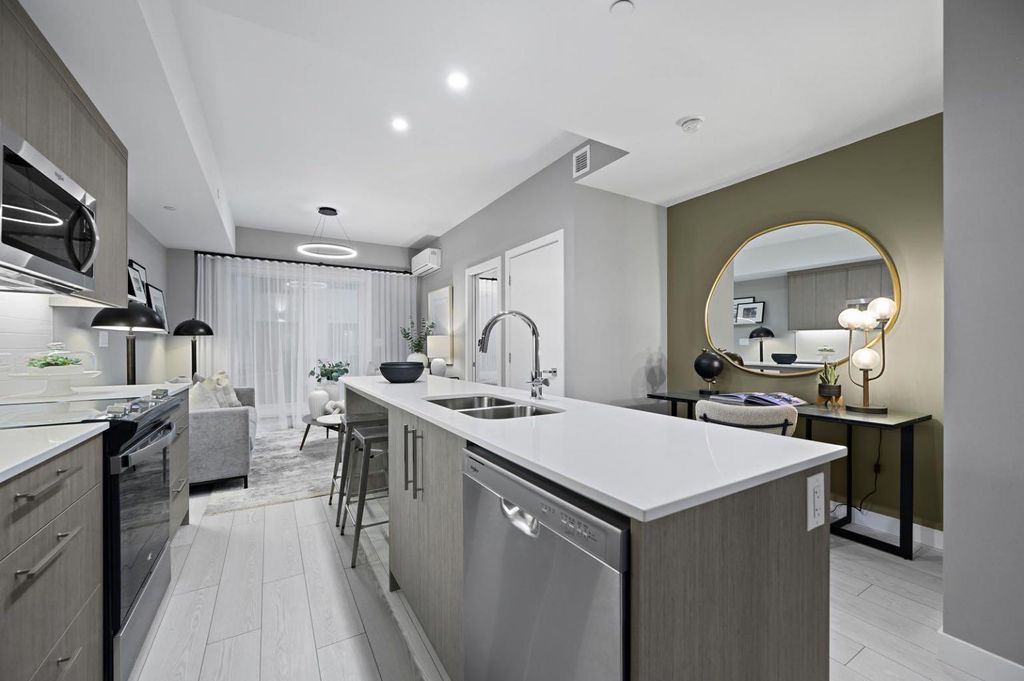 Photo of 310 15 Avenue SW #221, Calgary, AB T2R 1S9 (MLS # A2299227)