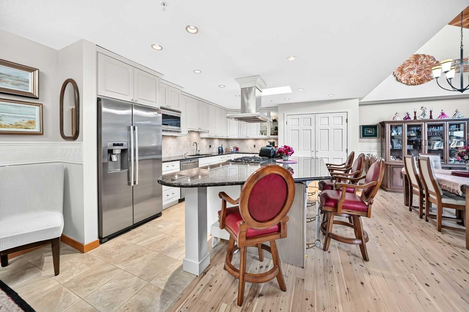 505 Spring Creek Drive 404