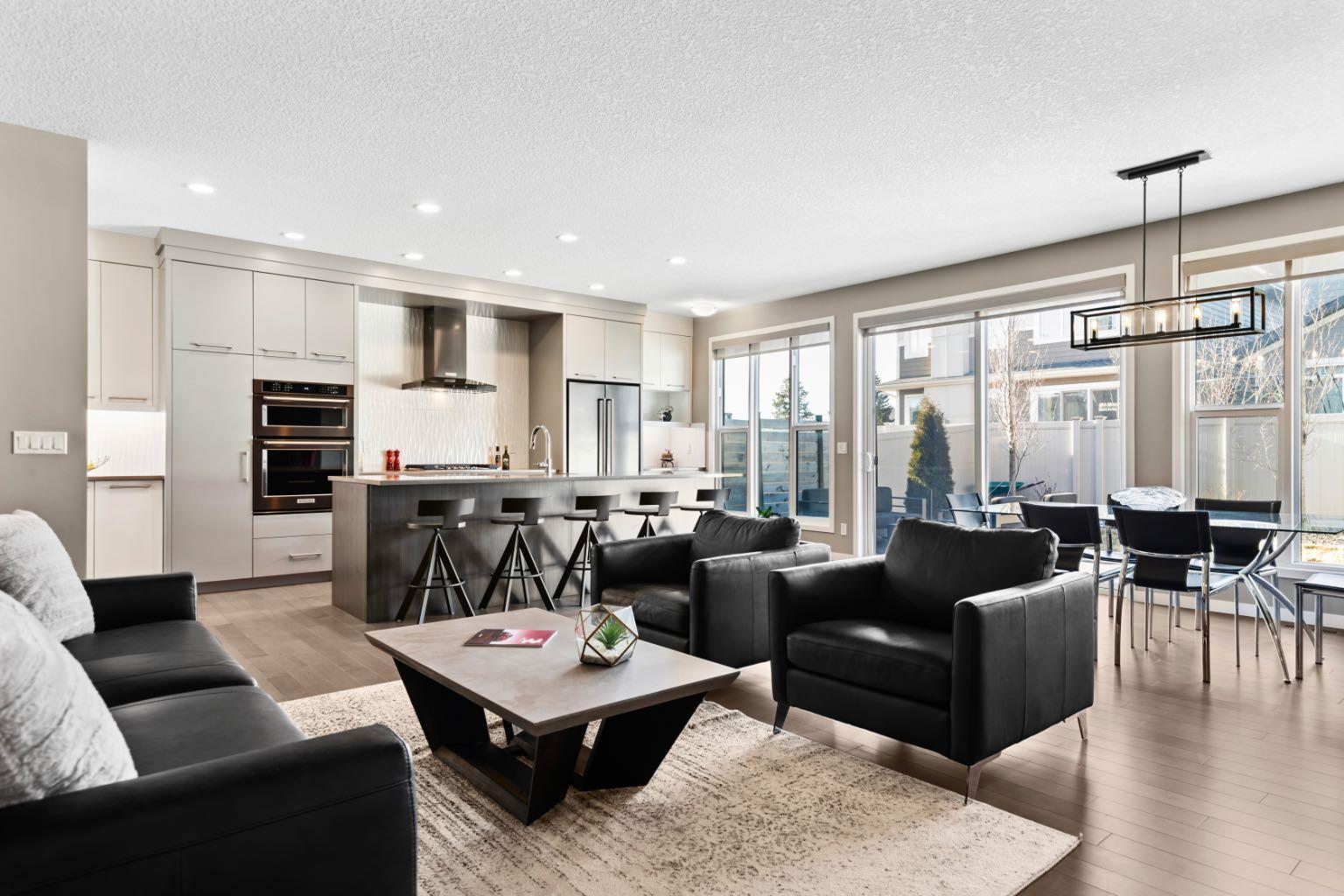 291 West Grove Point SW