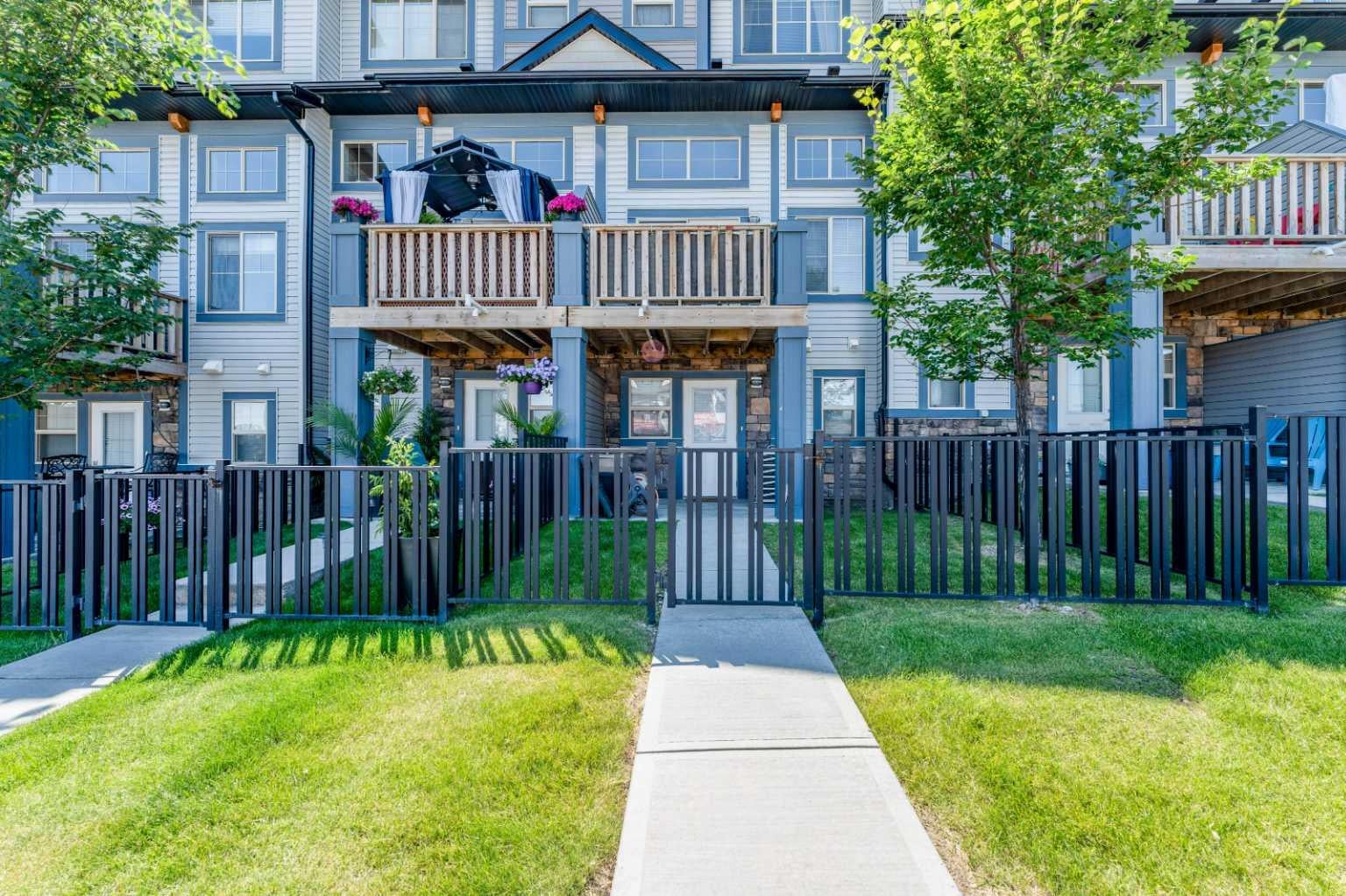416 Sage Hill Grove NW