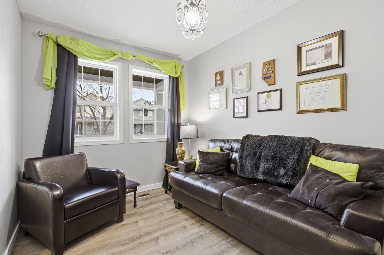 44 Cimarron Grove Way