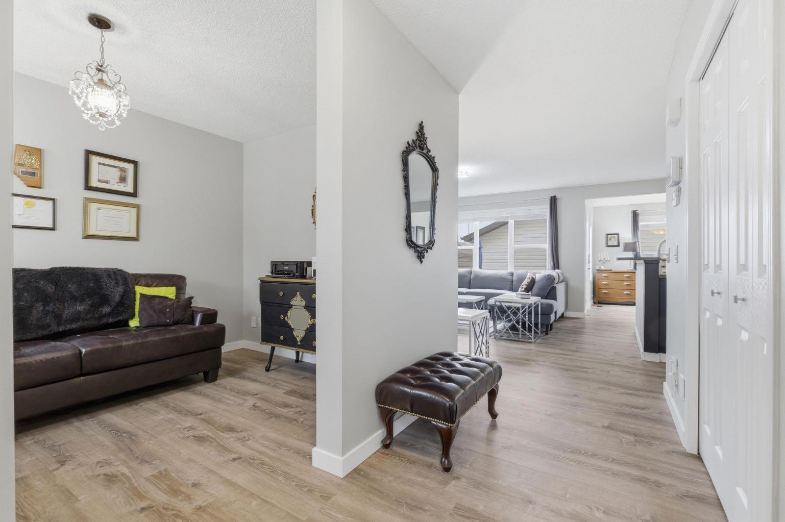 44 Cimarron Grove Way