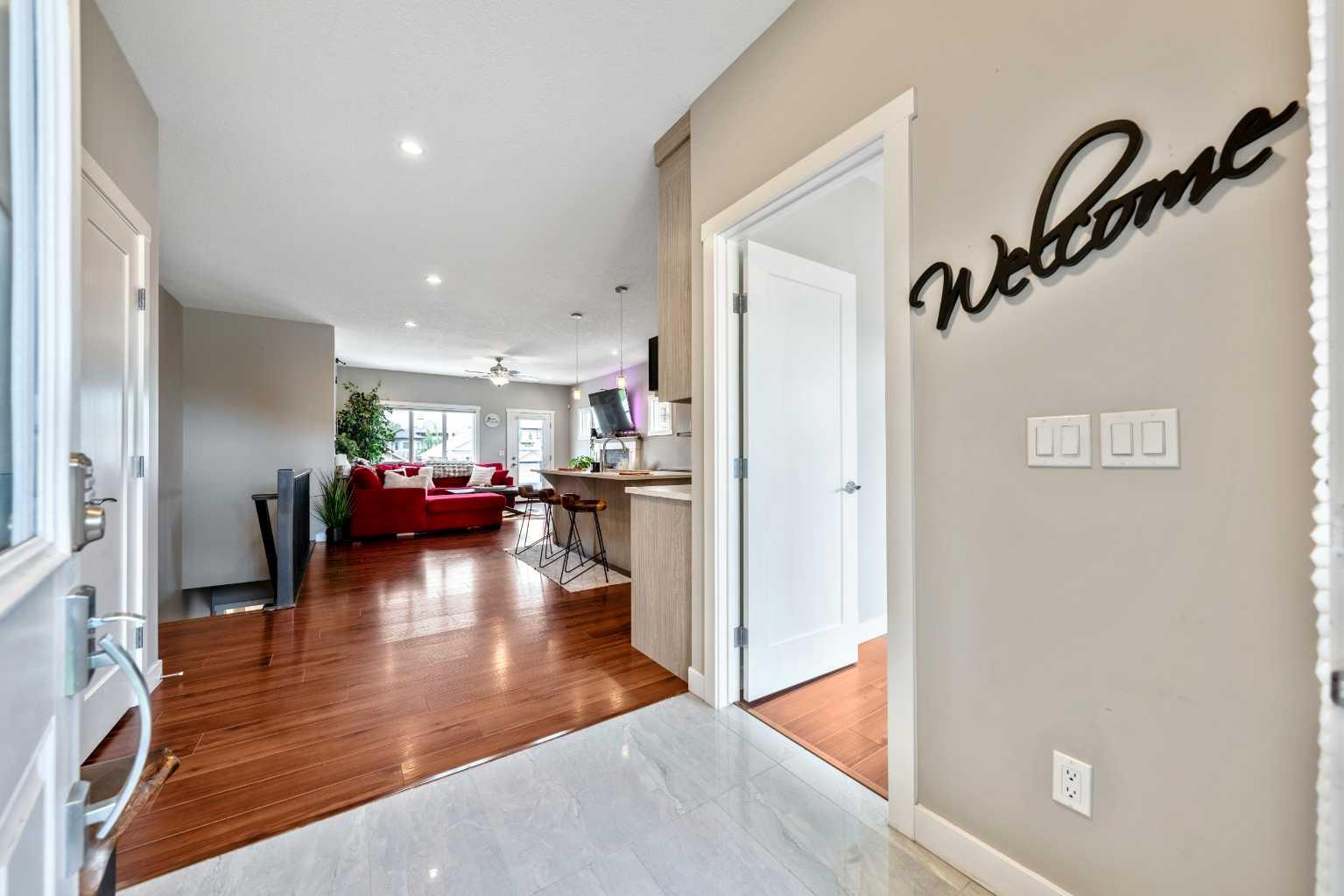 1 Lakes Estates Circle