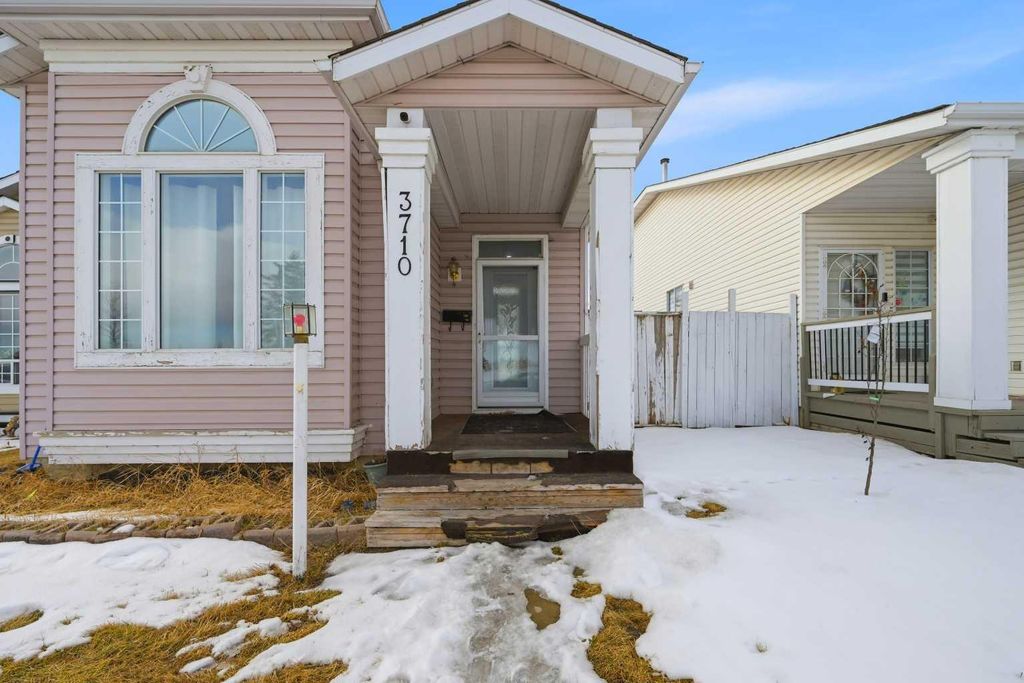 Photo of 3710 Catalina Boulevard NE, Calgary, AB T1Y 6W6 (MLS # A2312276)