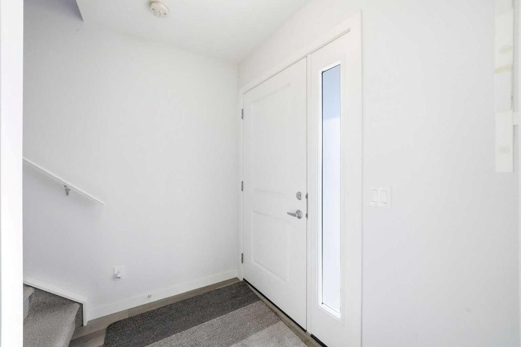 Photo of 66 Evanscrest Manor NW, Calgary, AB T2P 2A3 (MLS # A2286969)