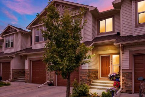 Photo of 226 Sunset Point, Cochrane, AB T4C 0L2 (MLS # A2331974)