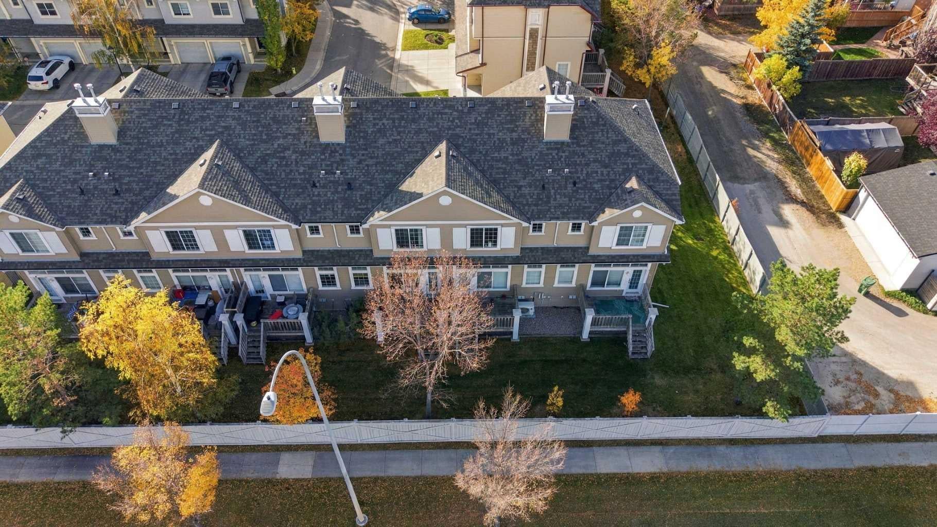 55 Copperfield Court SE