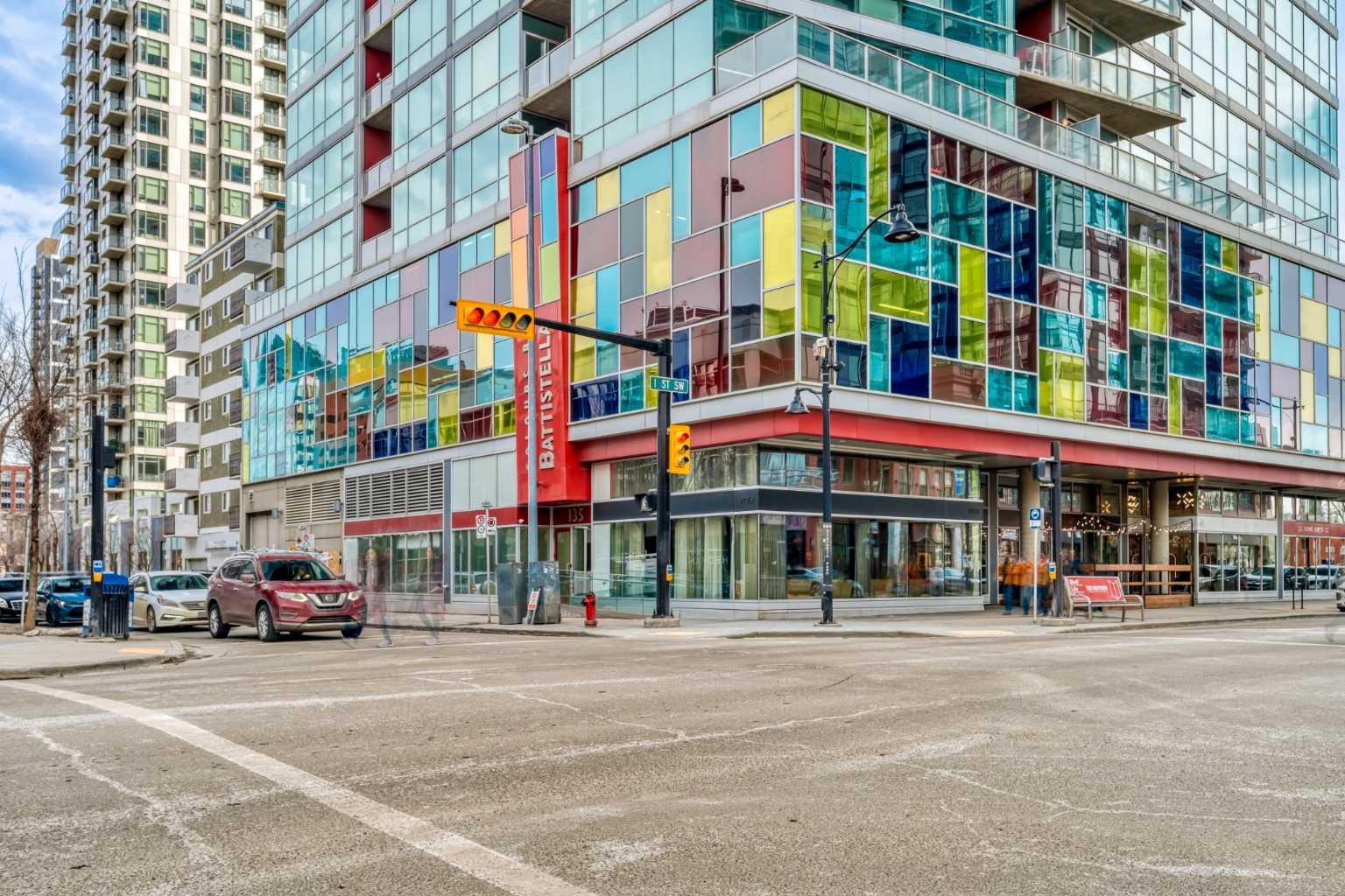 135 13 Avenue SW 2111