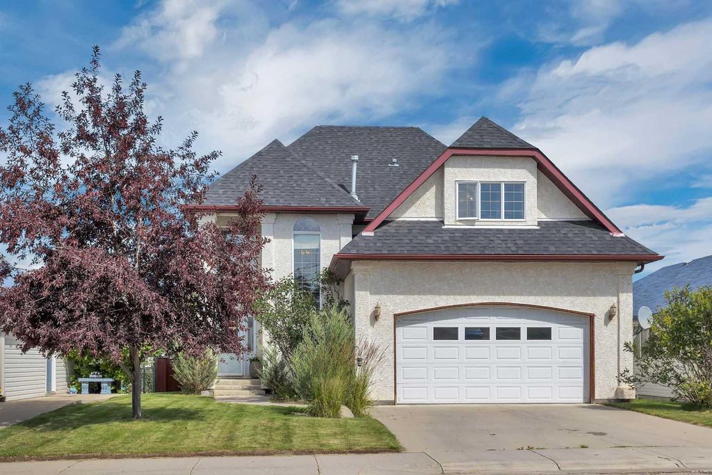 Photo of 5838 65 Avenue, Rocky Mountain House, AB T4T 1N7 (MLS # A2288773)