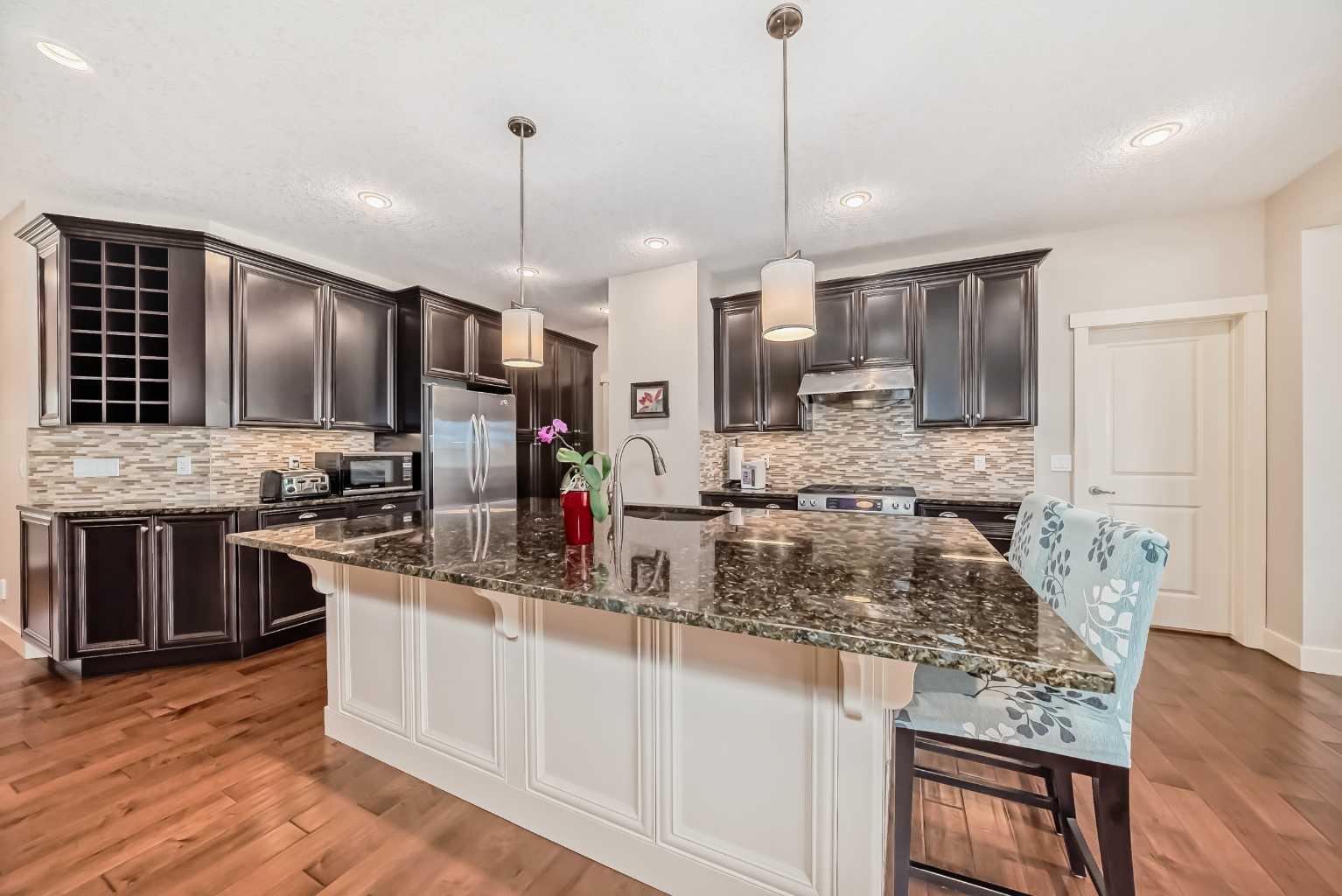 483 Evergreen Circle SW
