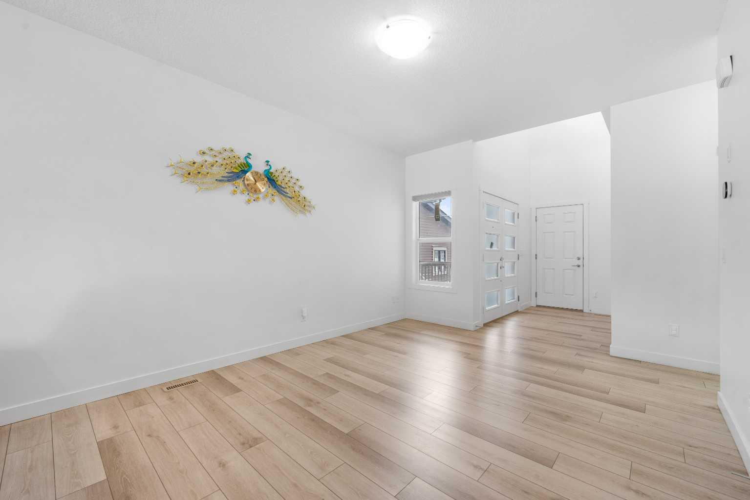 172 Homestead Grove NE