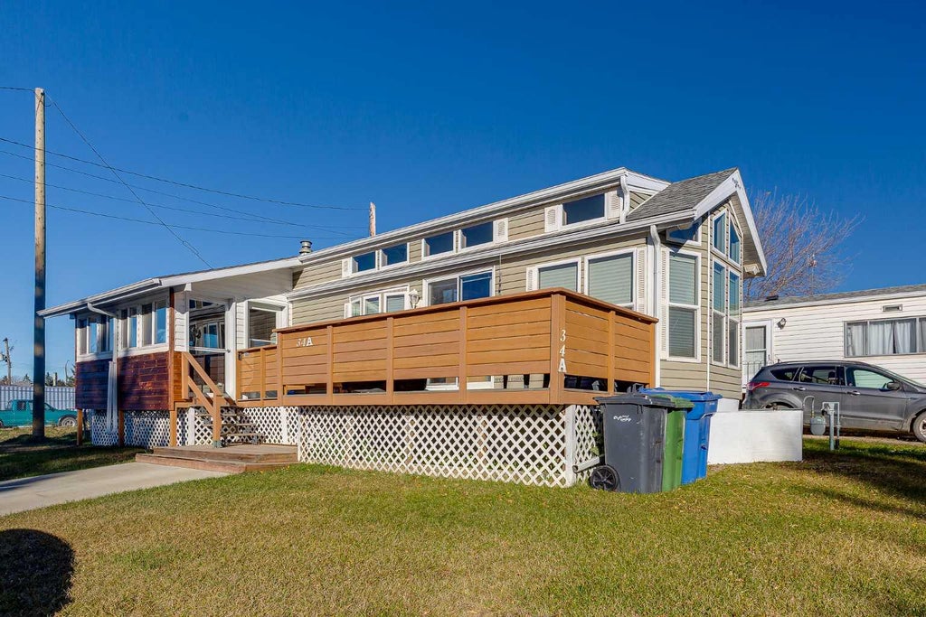 Photo of 5011 49 Avenue #34A, Rimbey, AB T0C 2J0 (MLS # A2353575)