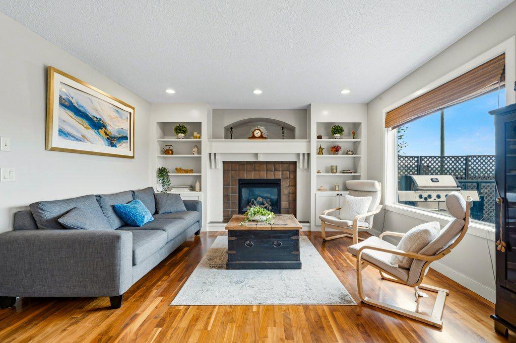 474 Tuscany Ravine Road NW