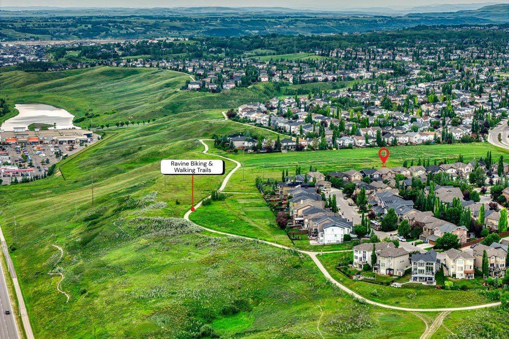 474 Tuscany Ravine Road NW