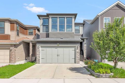 69 Howse Common NE Calgary AB T3P 0V3