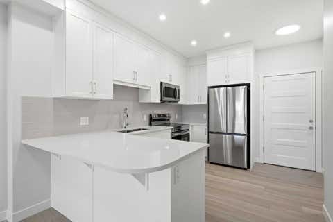 Photo of 81 Arbour Lake View NW #1410, Calgary, AB T3G 0H4 (MLS # A2332239)