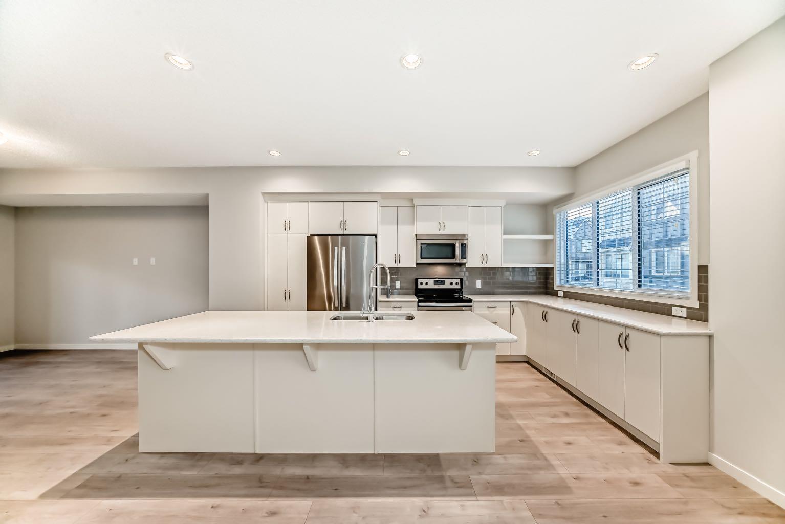 409 NOLANLAKE Villas NW