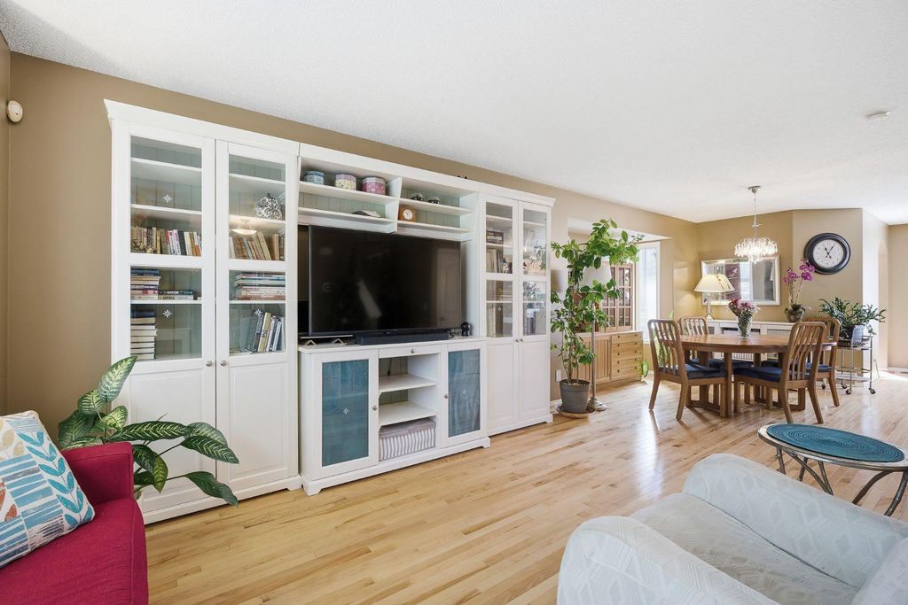 Photo of 157 Cranberry Square SE, Calgary, AB T3M 1J6 (MLS # A2310431)