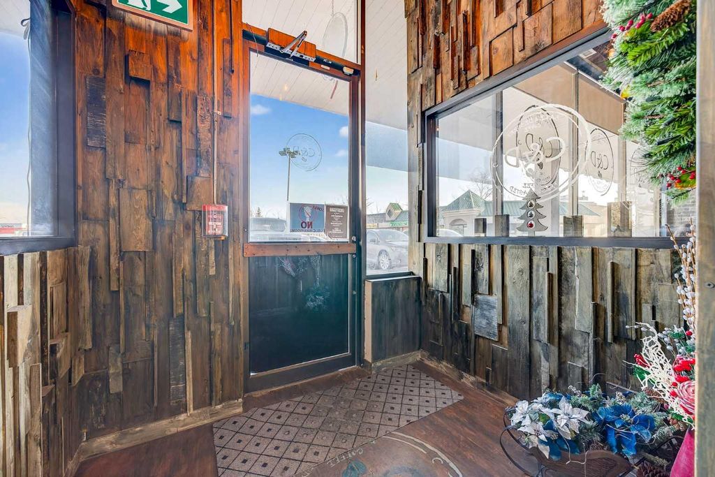 Photo of 8278 175 Street NW, Edmonton, AB T5T 1V1 (MLS # A2274224)