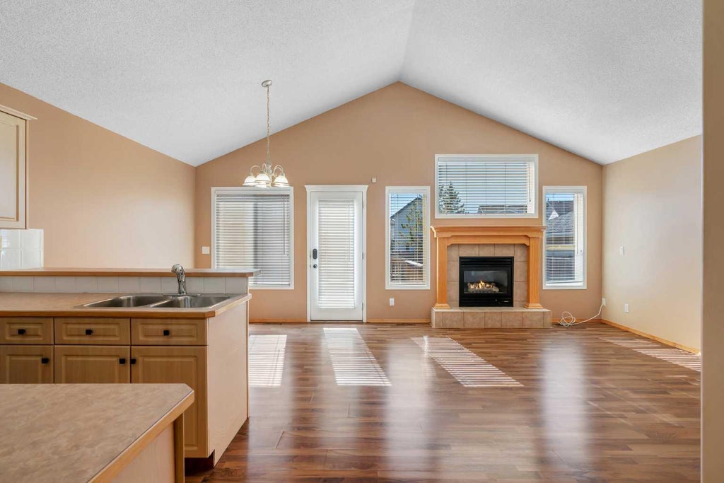 Photo of 186 Cramond Close SE, Calgary, AB T3M 1C2 (MLS # A2346468)