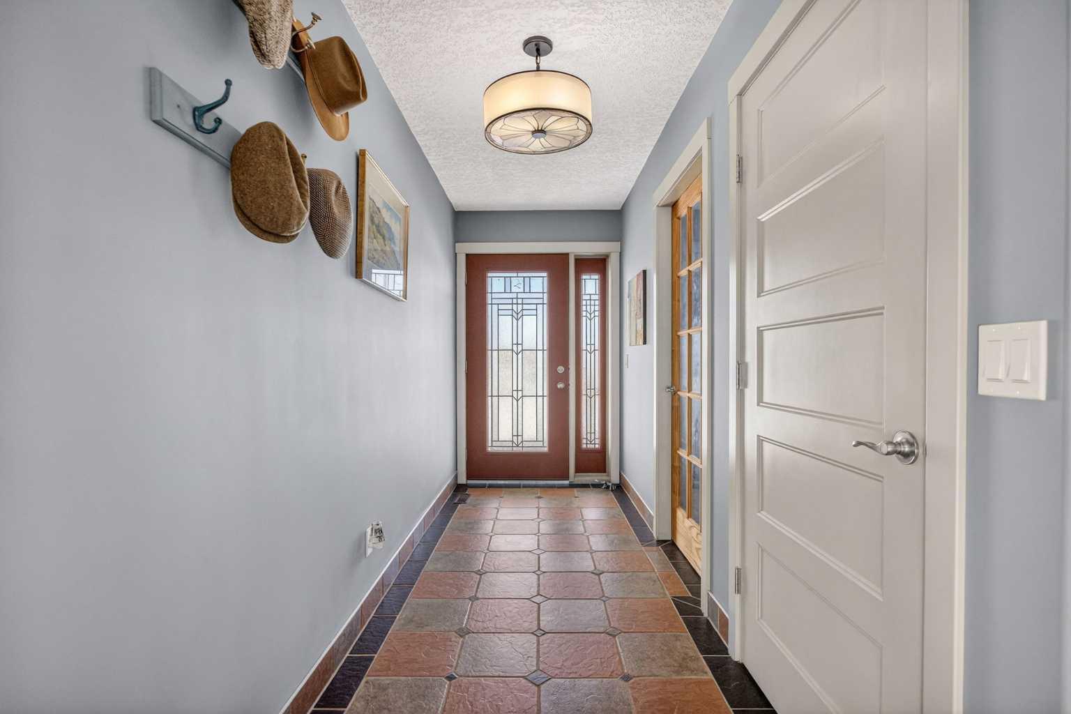 417 Frederick Avenue W