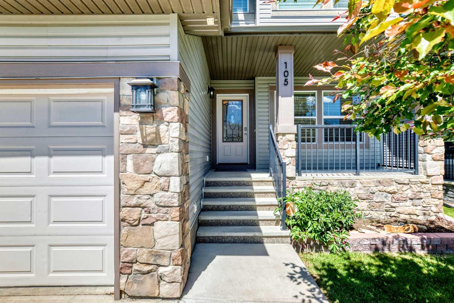 105 Westmount Green