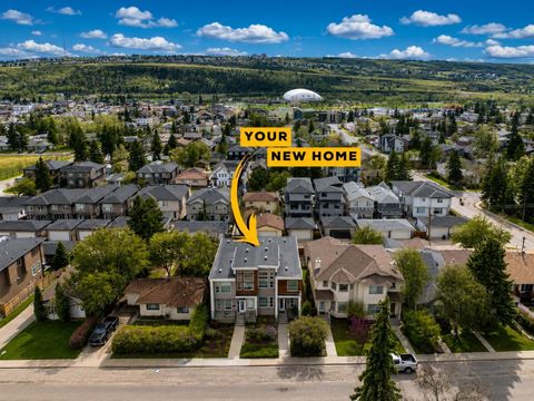 Photo of 4827 22 Avenue NW, Calgary, AB T3B 0Y4 (MLS # A2309413)