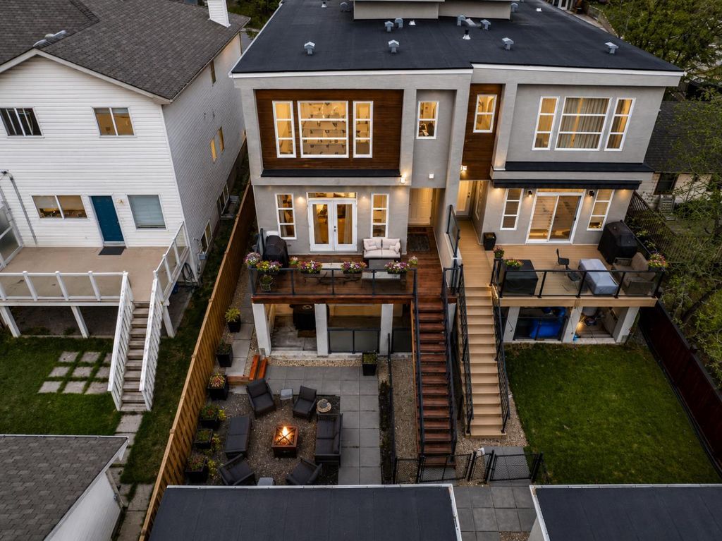 Photo of 4827 22 Avenue NW, Calgary, AB T3B 0Y4 (MLS # A2309413)