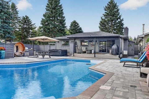 Photo of 55 Midridge Close SE, Calgary, AB T2X 1G2 (MLS # A2343046)